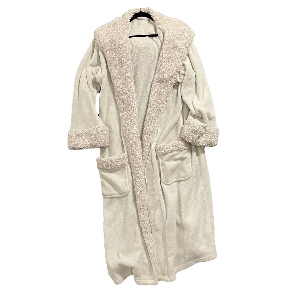 Pottery Barn Women’s Extra Large Faux Fur White  Robe Sherpa Plush Hood Pockets